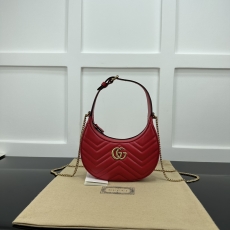 Gucci Hobo Bags